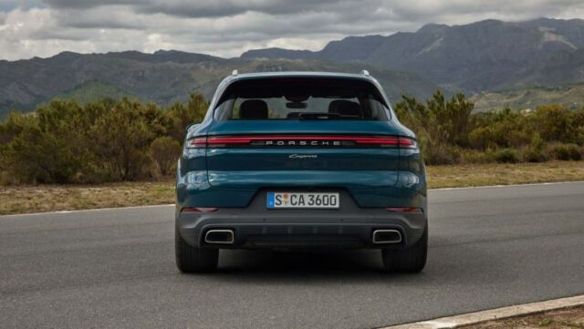 2024 Porsche Cayenne SUV (1)