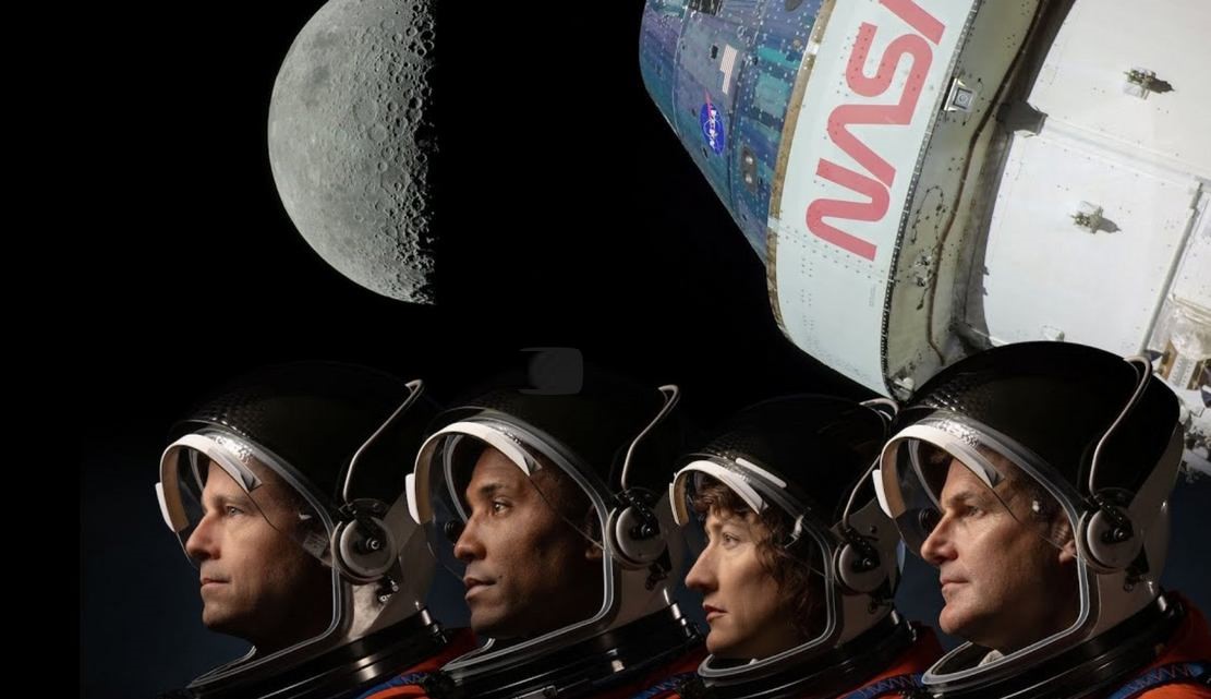 The Astronauts Who will Fly Around the Moon