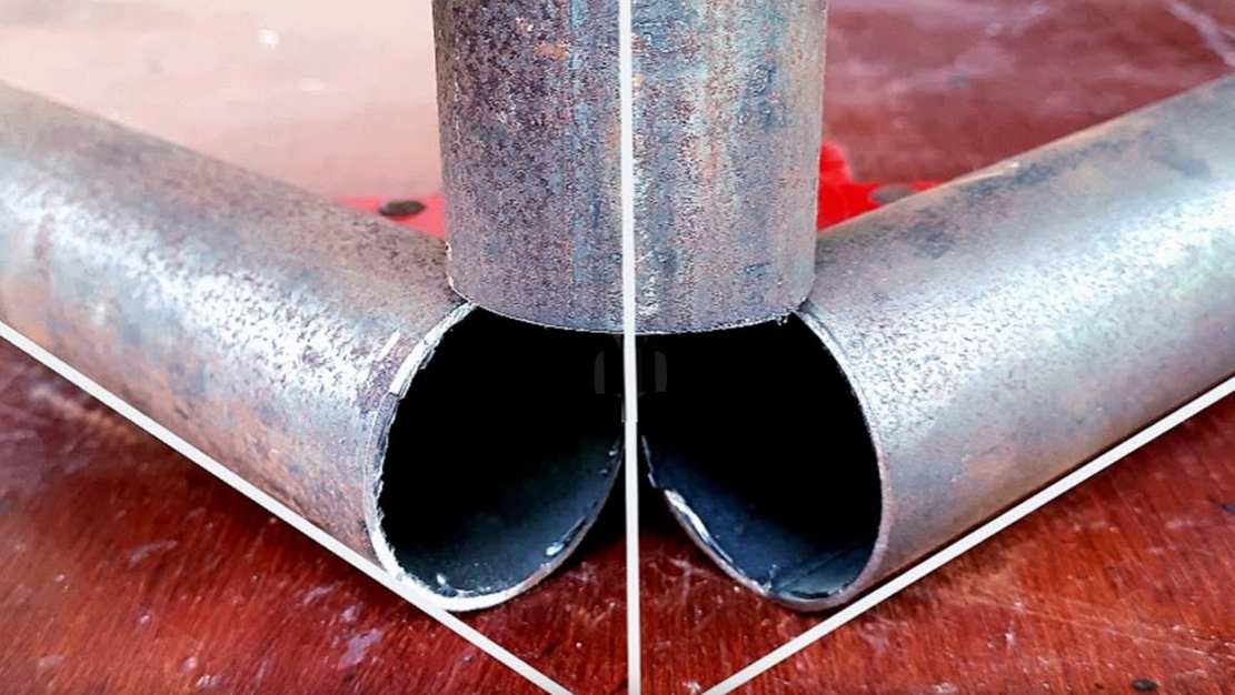 How to cut Round Pipe 90 degrees in 3 Directions