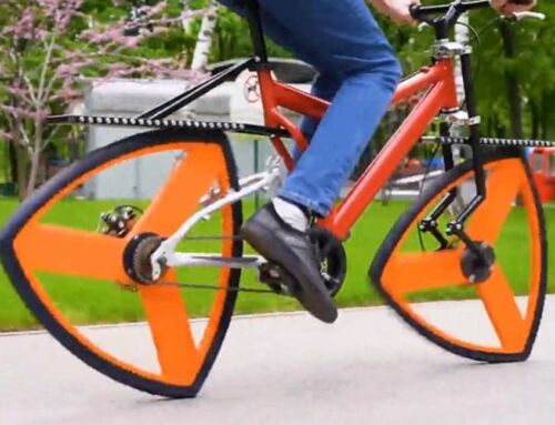 Triangle-Wheeled Bike
