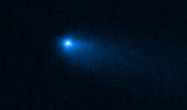 Webb Space Telescope finds Water around a Comet