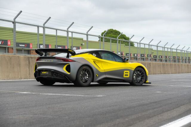 Lotus Emira GT4 with Enhanced Performance (5)