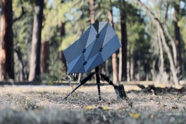 Origami Portable Solar Panel (2)
