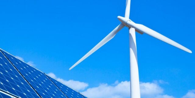Renewable Energy 'on track' to meet Net Zero by 2050
