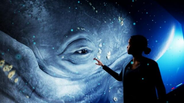 World’s most Futuristic Hologram Zoo