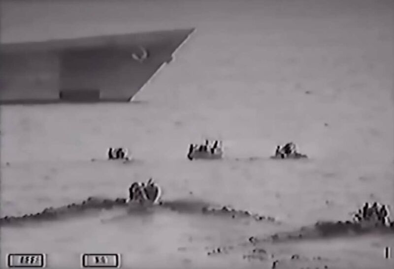What Happens When Pirates Attack US Navy Ships? - WordlessTech
