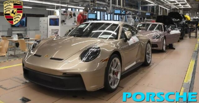 Porsche 911 Production in Germany (2)