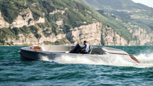 Frauscher x Porsche eFantom electric speedboat (9)