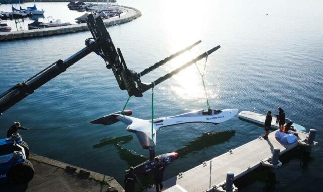 SP80 Worlds Fastest Sailboat tested on Lake Geneva 1