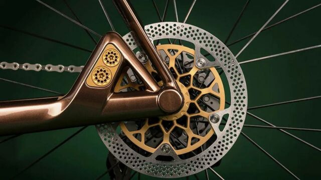 J.Laverack Aston Martin .1R bicycle (6)