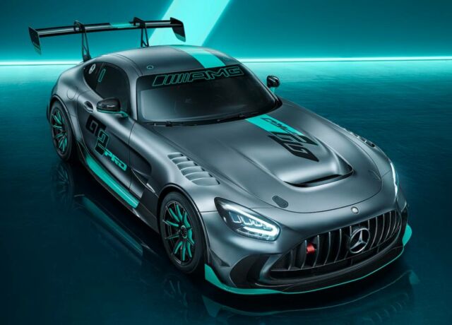 Mercedes-AMG GT2 Pro Race Car (7)