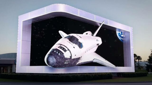 NASA - Kennedy Space Center 3D Giant Billboard (3)