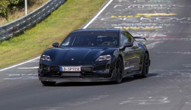 New Porsche Taycan Record at the Nürburgring (4)