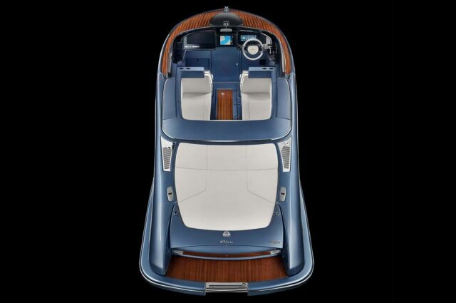 Riva El-Iseo Electric Day Boat (5)