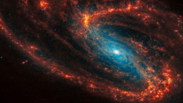 Spiral Galaxy NGC 3627