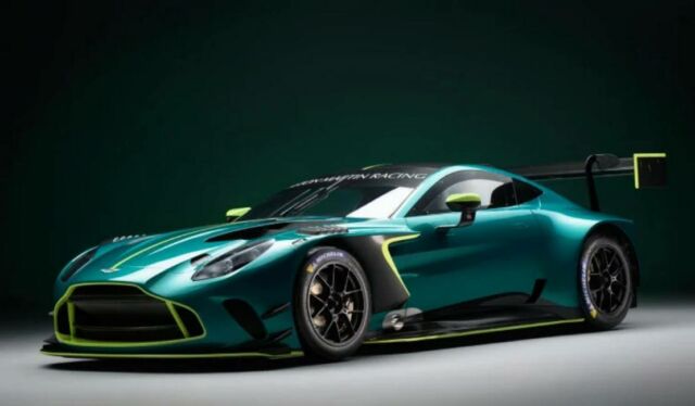 Aston Martin Vantage GT3 race car (8)