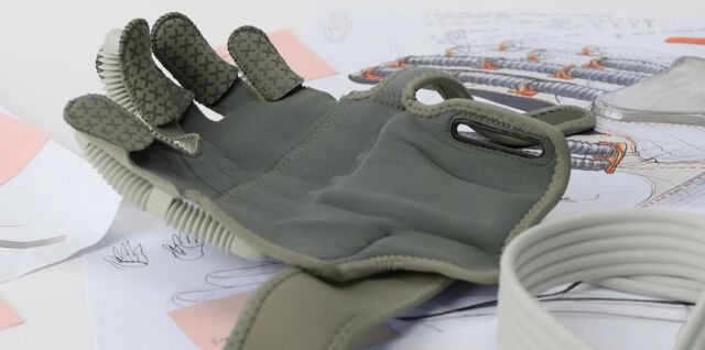 Robotic Hand Rehabilitation Glove (2)