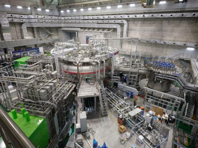 New Nuclear Fusion record for sustaining 100 Million Degree Plasma
