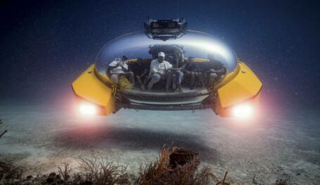 The first Triton 660/9 AVA nine person Submarine | WordlessTech