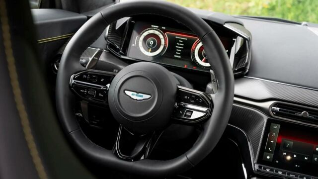 The New Aston Martin Vantage (9)