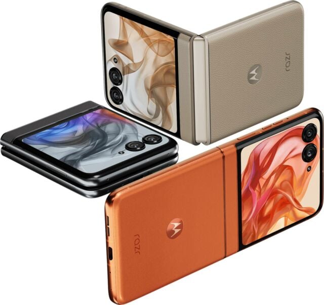 New Motorola Razr Flip phone Family unveiled (1)