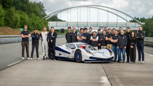 New World Record for Fastest Electric Hypercar (1)