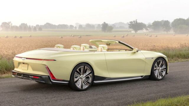 Cadillac unveils Sollei concept vehicle