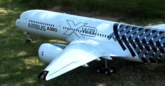 Hyperrealistic RC Plane