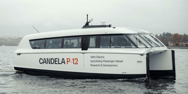 Candela's P-12 electric Hydrofoil Shuttle (7)