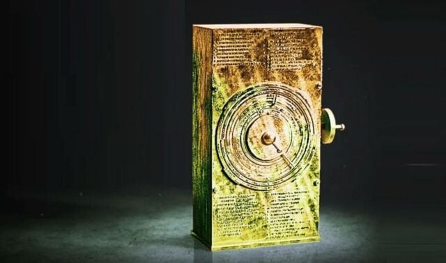 The Antikythera mechanism