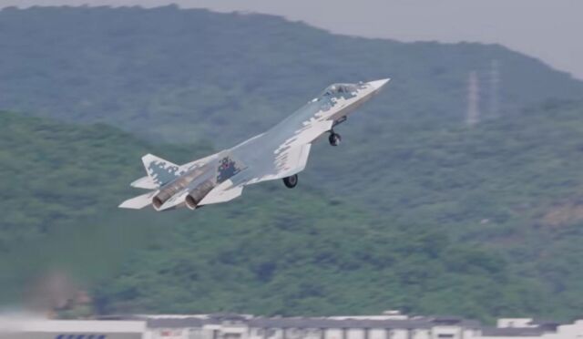 Su-57 amazing Flying Demonstration