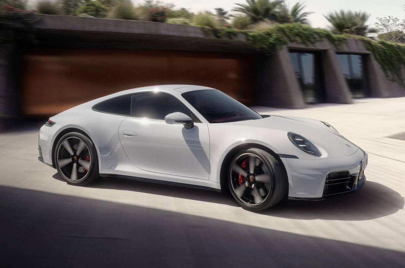 2025 Porsche 911 Carrera S (7)