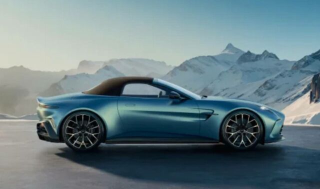 Aston Martin Vantage Roadster 2025 (11)