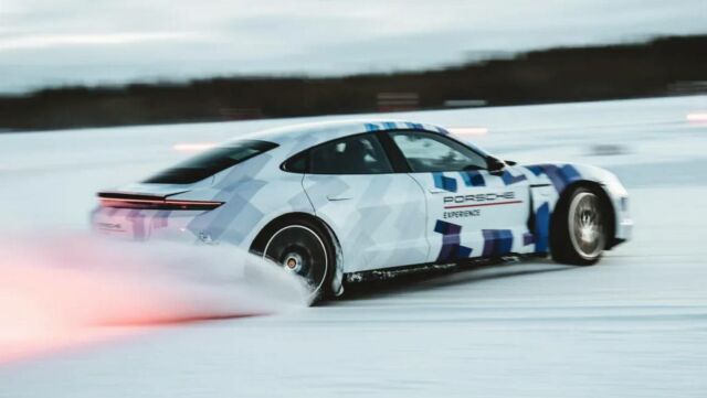 Porsche set a World Record for the Longest continuous Ice drift (5)