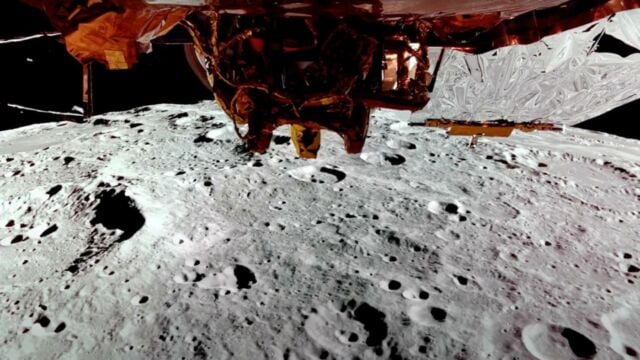 Blue Ghost Lander successfully touched down on the Moon 1