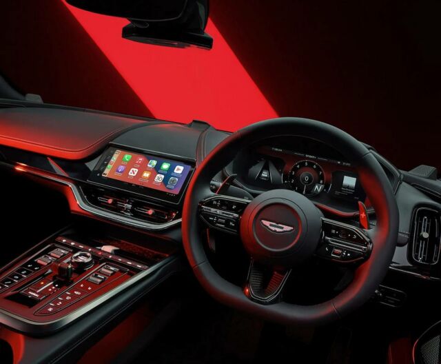 Aston Martin DBX S SUV (2)