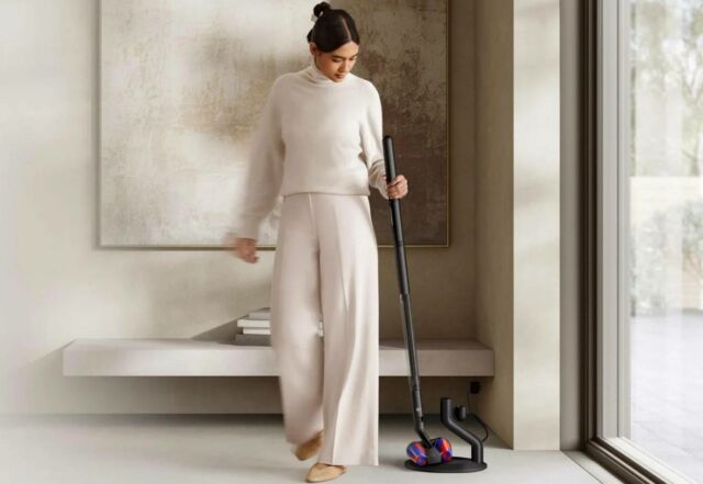 The new Dyson PencilVac Fluffycones (6)