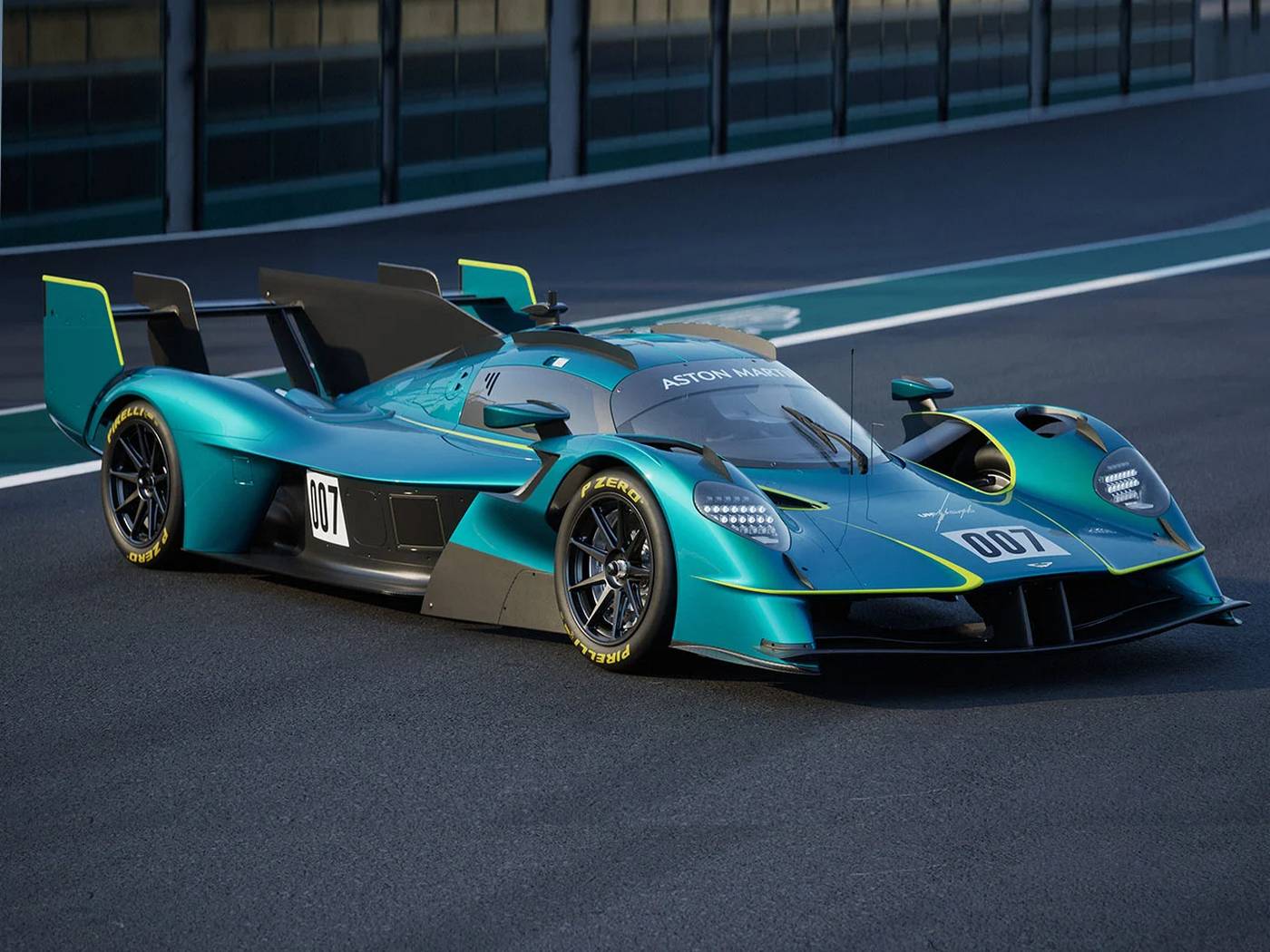 Aston Martin Valkyrie LM Road-legal Hypercar (8)