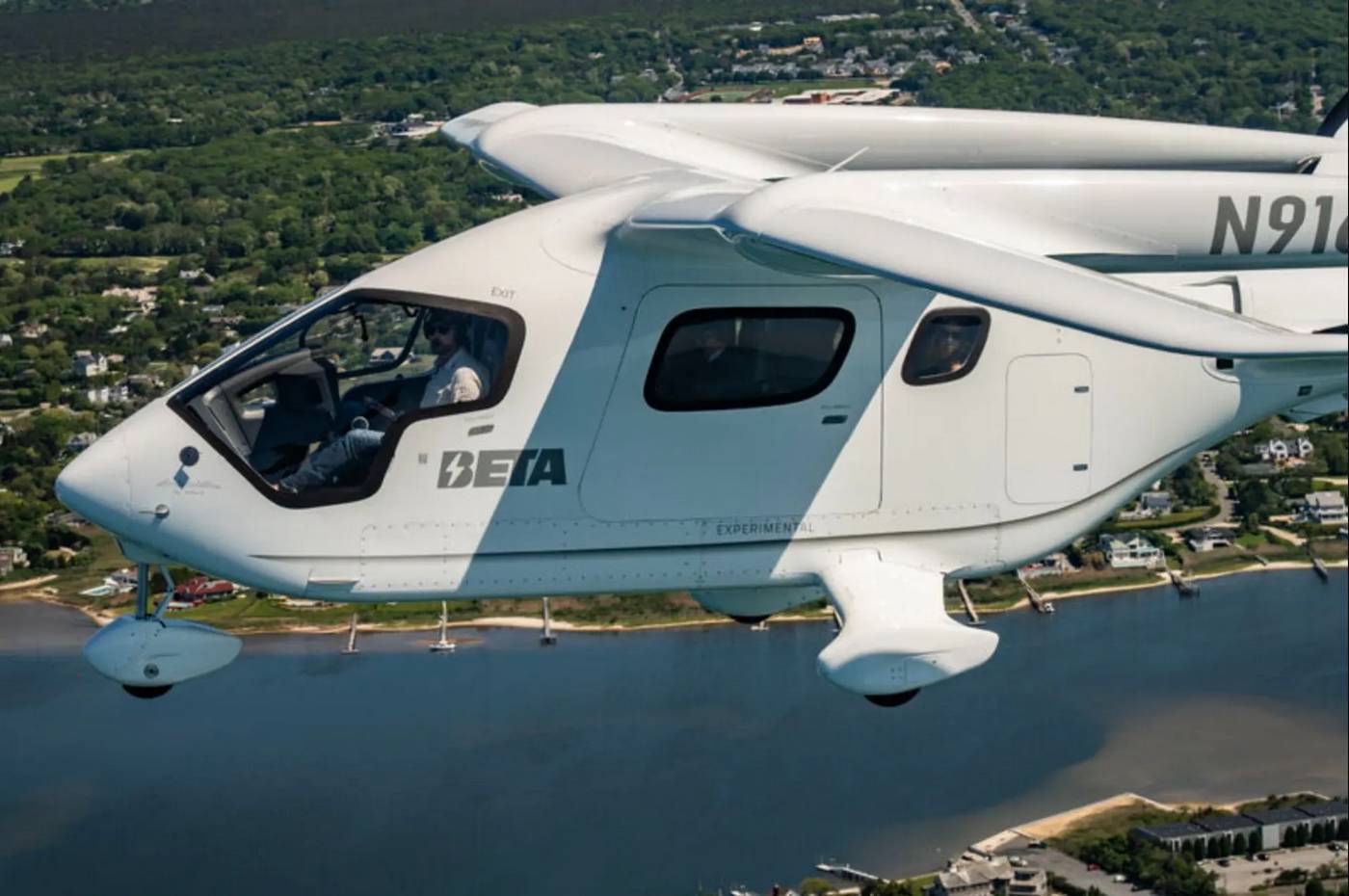 Alia all-electric CX300 (5)