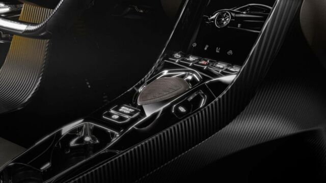 Koenigsegg Sadair's Spear (2)