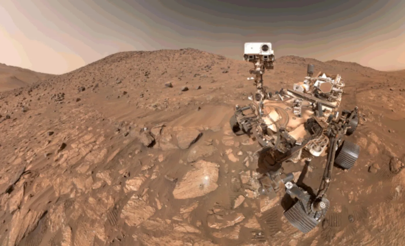 Strong Signs of Ancient Life on Mars