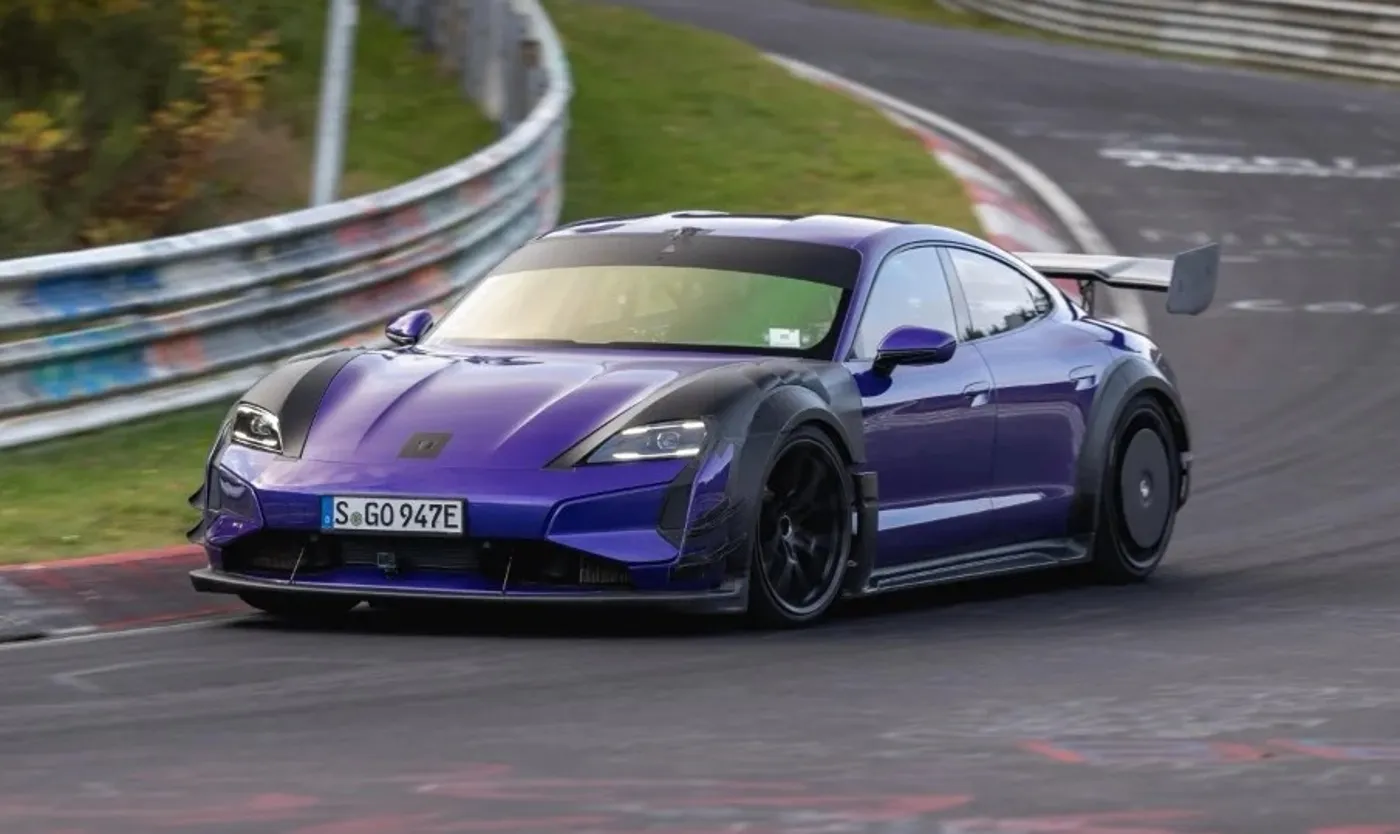 Porsche Taycan Turbo GT