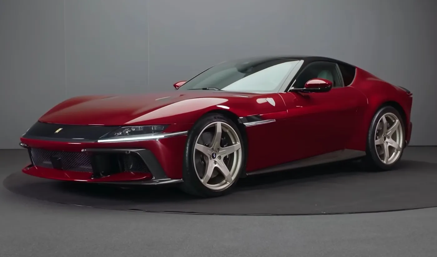 Ferrari 12Cilindri Manuale